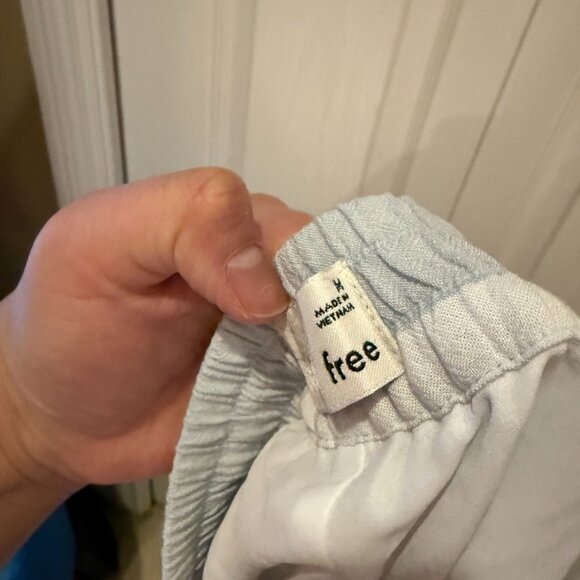 NWOT Wilfred Free striped shorts - Picture 3 of 3